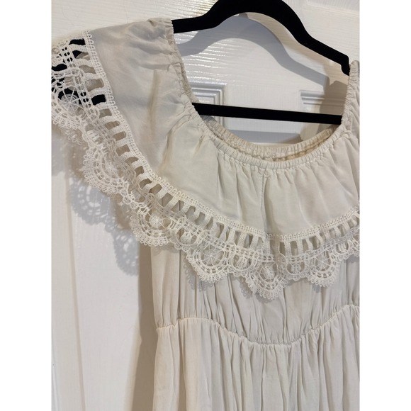 H&M Dresses & Skirts - H&M White Dress Eyelet‎ Lace Trim Off Shoulder Casual Summer Medium